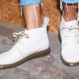 Dr. Marten Cynthia Boots. Cream Suede. NEW Unworn. Women Size 10. Closing Closet